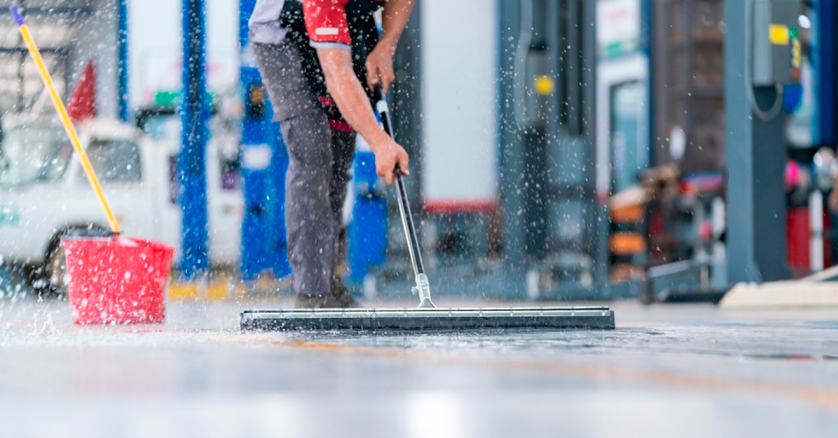 <strong>Limpeza de pisos e superfícies: Como promover uma limpeza eficiente</strong>